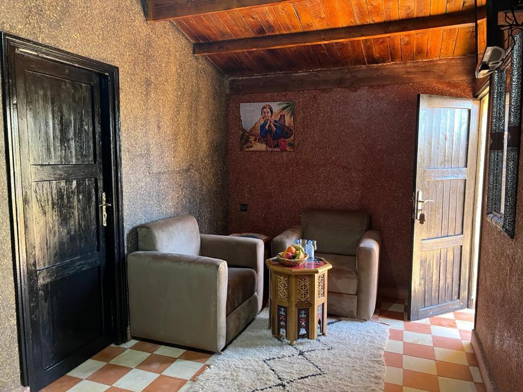 Dar Alfourssane Ferme d’hôte Uarzazate Exterior foto